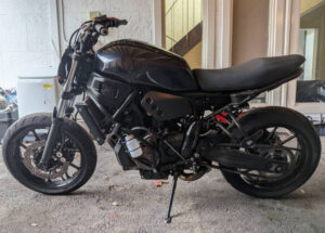 YAMAHA XSR700